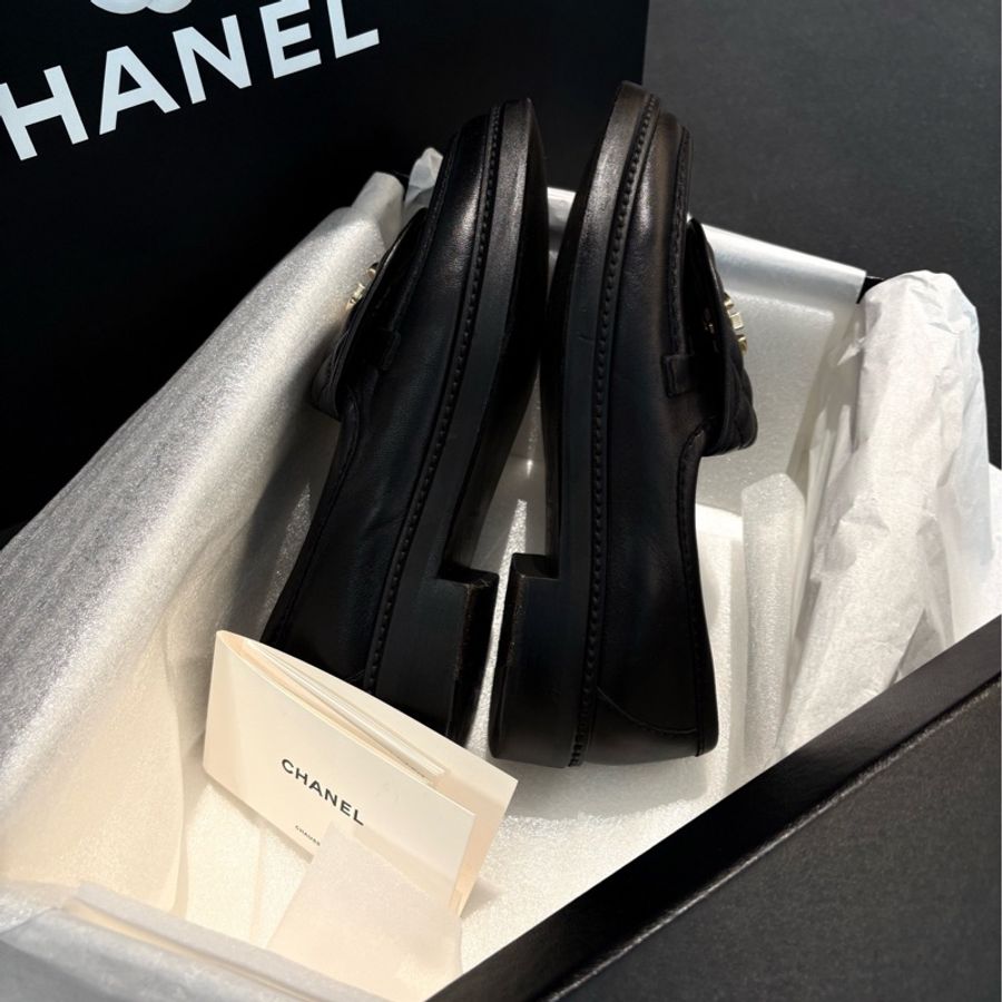 Chanel 香奈兒 雙C書包扣樂福鞋 淡金扣-1