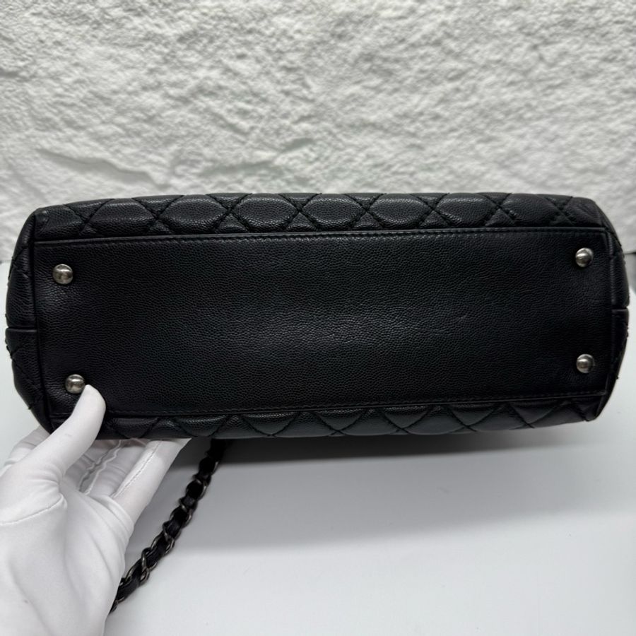 CHANEL 香奈兒 Coco Handle 復古銀扣 黑色荔枝紋牛皮手提單肩包 中號 22開 尺寸:28*11*17cm 配件:無。-3