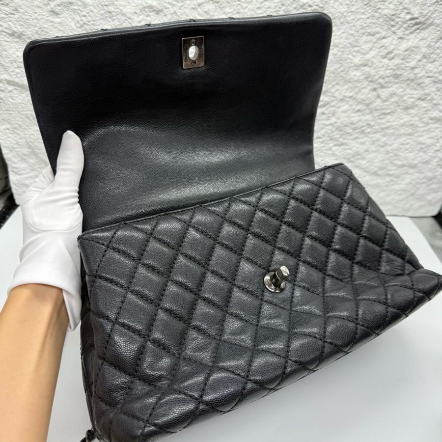 CHANEL 香奈兒 Coco Handle 復古銀扣 黑色荔枝紋牛皮手提單肩包 中號 22開 尺寸:28*11*17cm 配件:無。-9