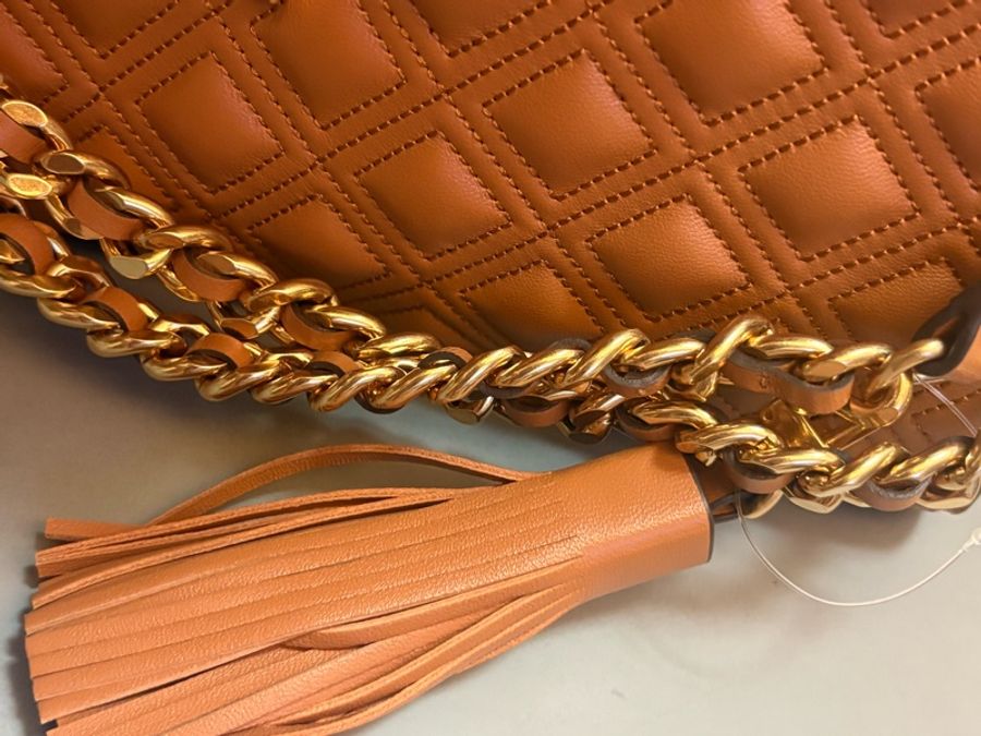 TORY BURCH Fleming 流蘇菱格翻蓋斜背鏈包 棕-5