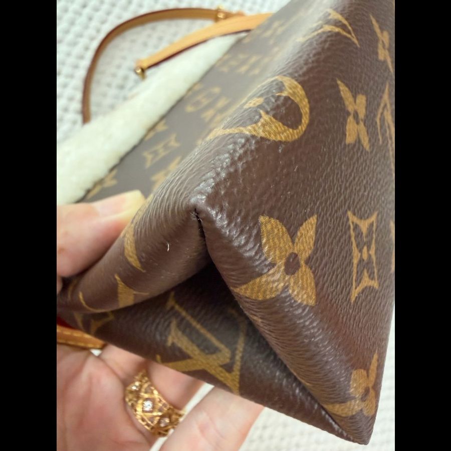 LV 毛毛鎖頭包~單包-7