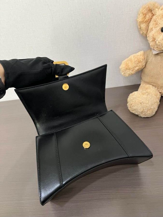 Balenciaga 巴黎世家 黑金光面沙漏S-6