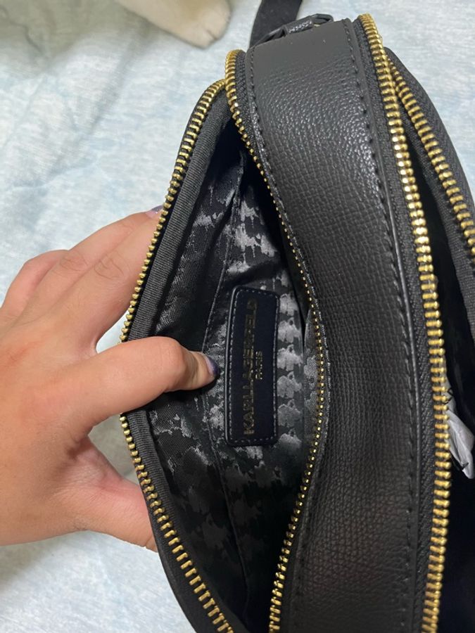 卡爾老佛爺雙層素色相機包-3