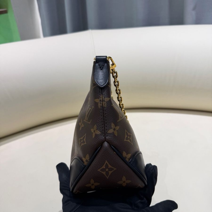 Louis Vuitton 路易威登 boulogn經典老花黑牛角包斜挎包 芯片 塵袋 購證 26*9.5*16。-6