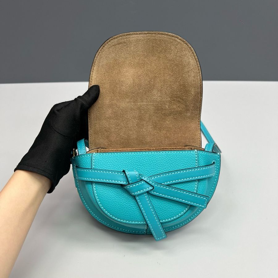 Loewe羅意威 湖水藍全皮迷你gate馬鞍包 98新-5