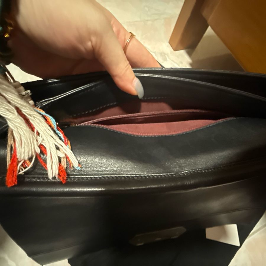 Chanel 搪瓷扣單肩包-17