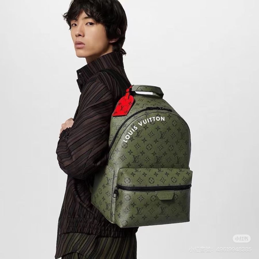 LV Discovery 雙肩包 後背包 軍綠色-2