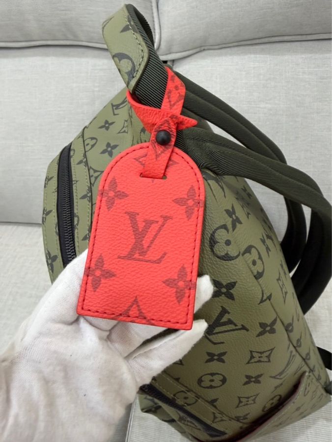 LV Discovery 雙肩包 後背包 軍綠色-18