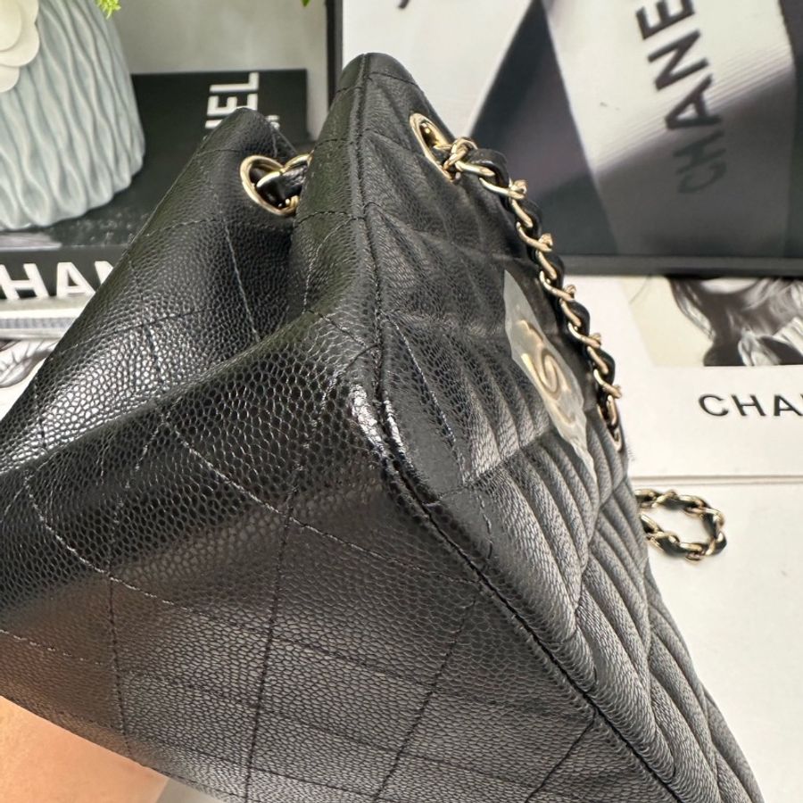 全新全配🖤#香奈兒 #24C #托特包mini #荔枝牛皮-9