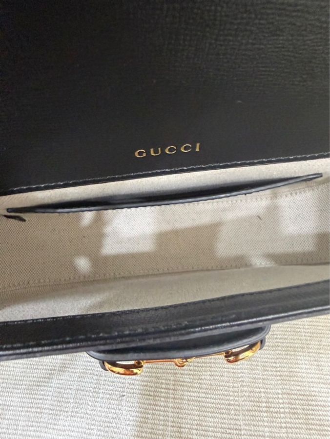 Gucci 經典黑色1955系列馬銜扣斜背包-22