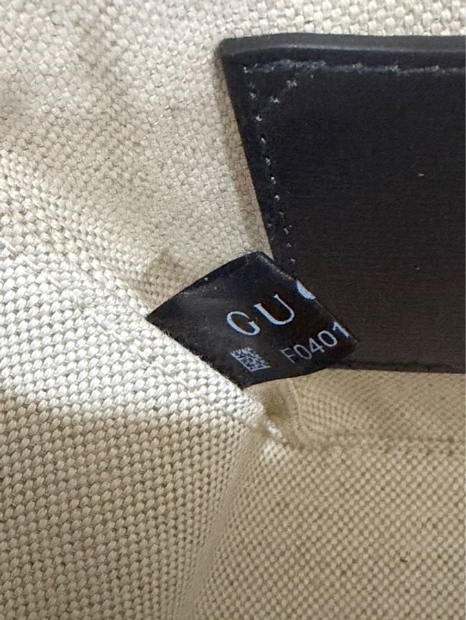 Gucci 經典黑色1955系列馬銜扣斜背包-25