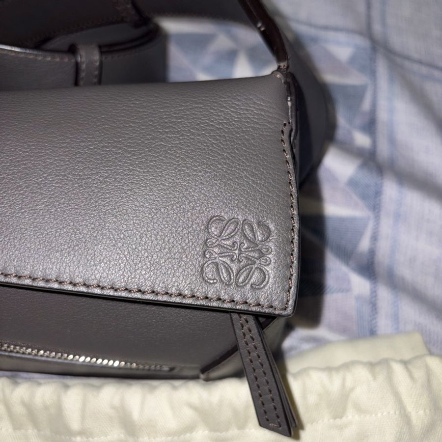 Loewe mini puzzle 腰包-0