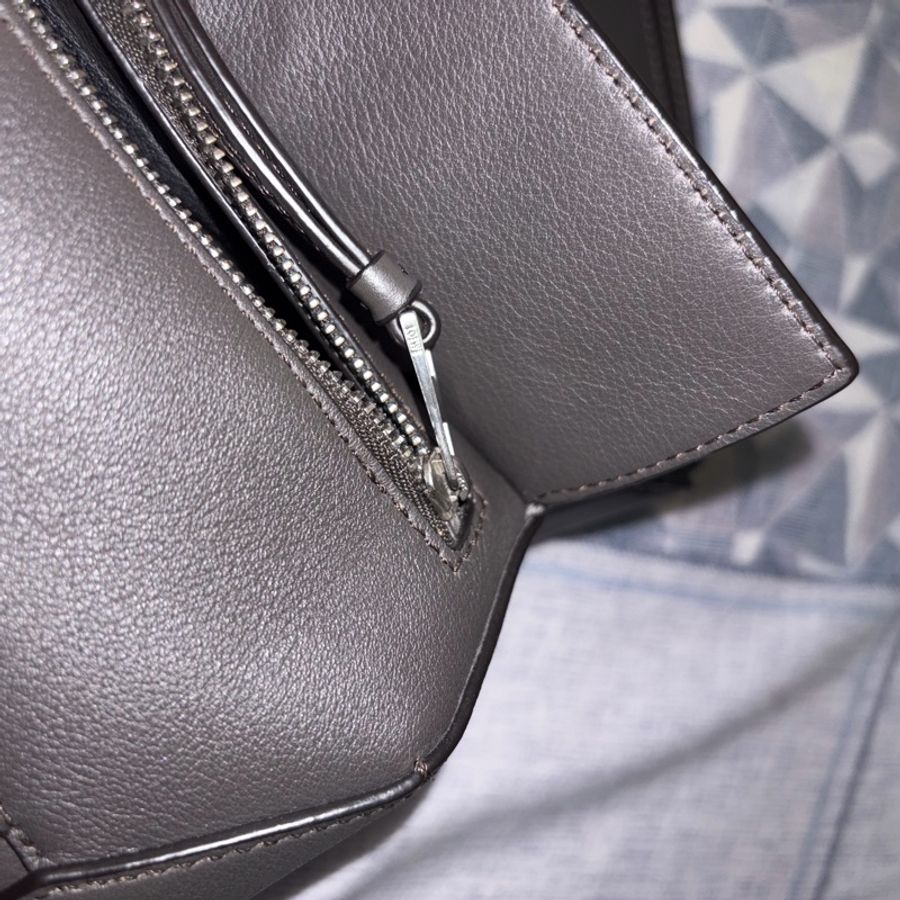 Loewe mini puzzle 腰包-16