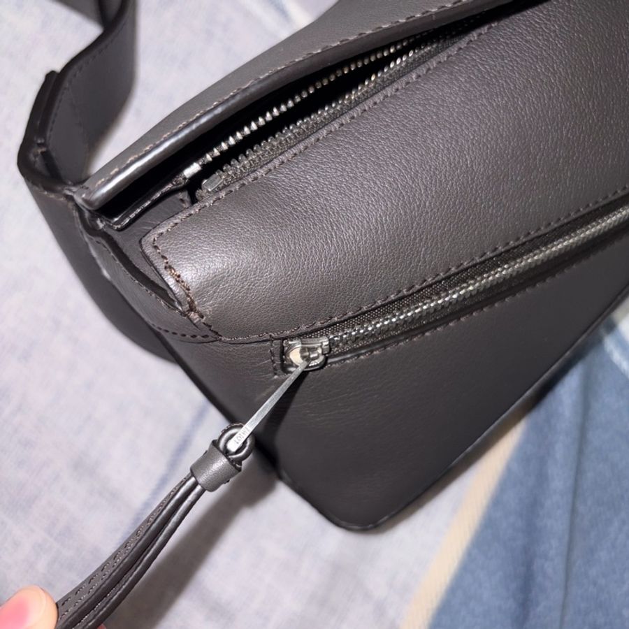 Loewe mini puzzle 腰包-17