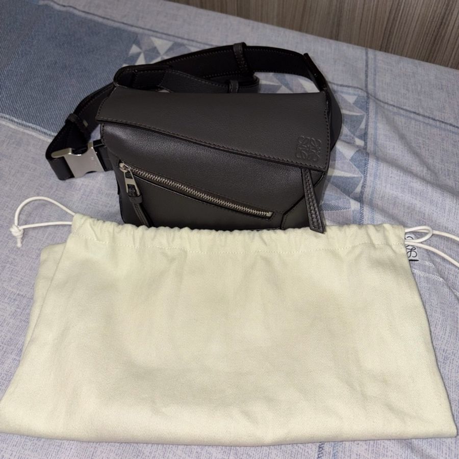 Loewe mini puzzle 腰包-18