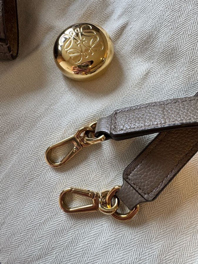 LOEWE Mini Pebble 水桶兩用包 肩背 手提-1