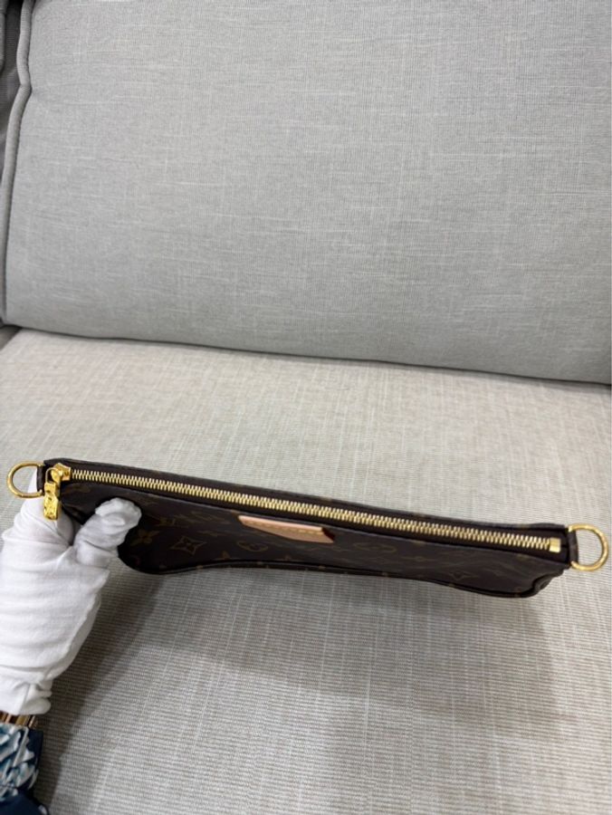LV Multi Pochette 經典五合一 帆布牛皮飾邊提花肩帶手拿/肩背包/5合1包/麻將包 (M44813-綠色)-16