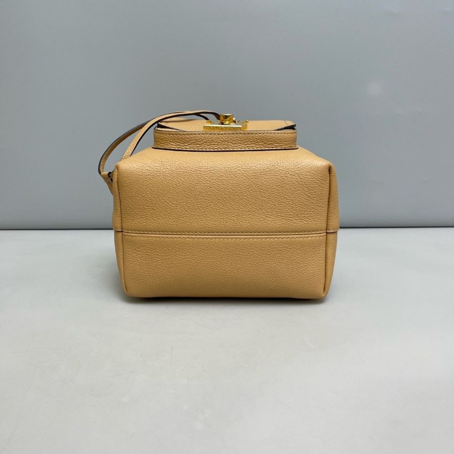 98新全配🧡#Lv #lockme #卡其色牛皮水桶 #副肩帶 #盒子塵袋購證-4