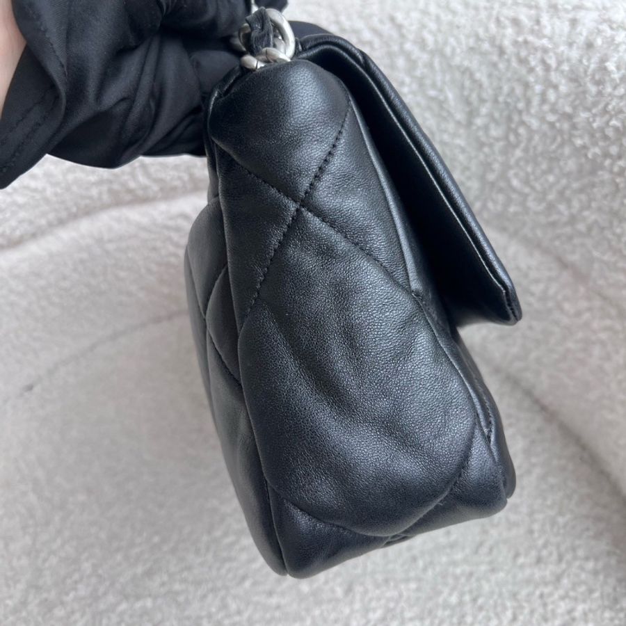全新全配🖤#香奈兒 #黑銀19bag小號 #晶片款 #盒子塵袋購證-5