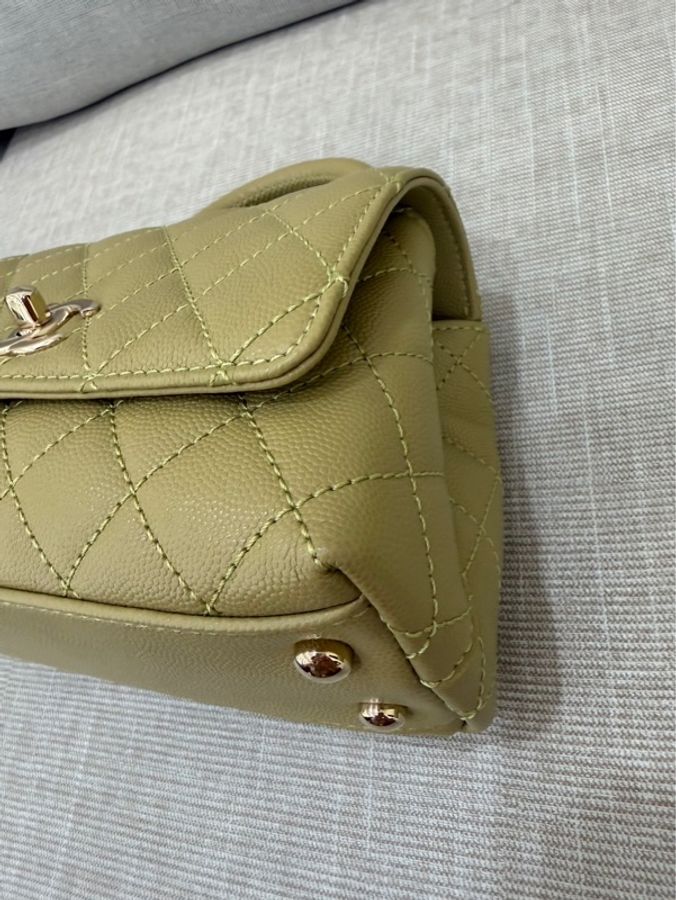 Chanel香奈兒芥末黃荔枝牛皮coco handle mini 金釦-10