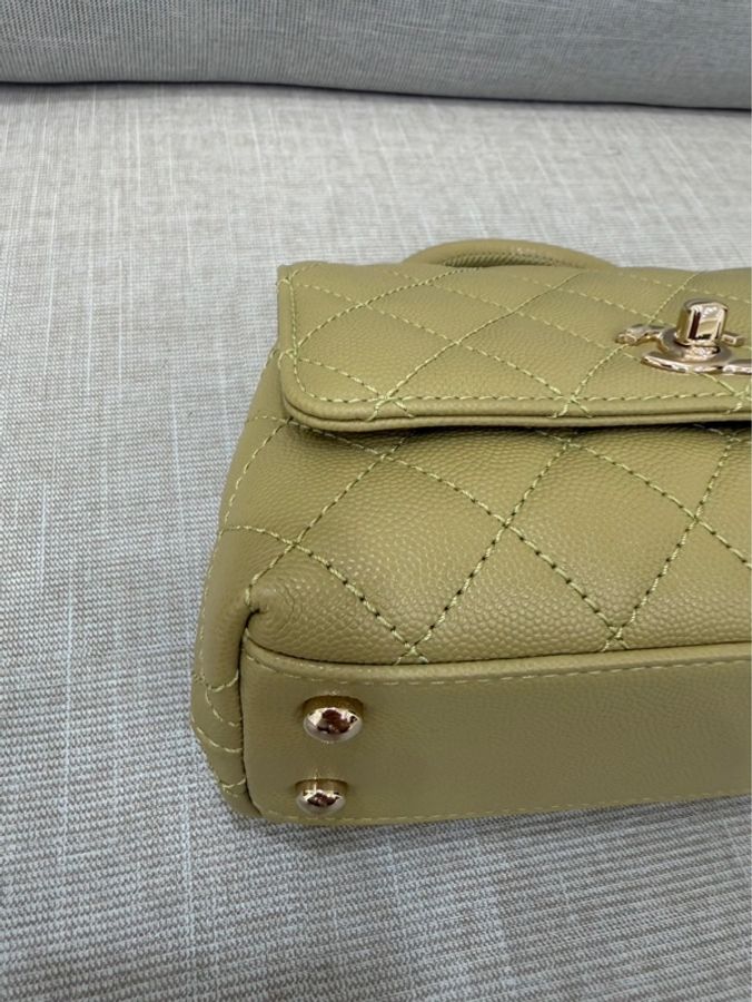 Chanel香奈兒芥末黃荔枝牛皮coco handle mini 金釦-11