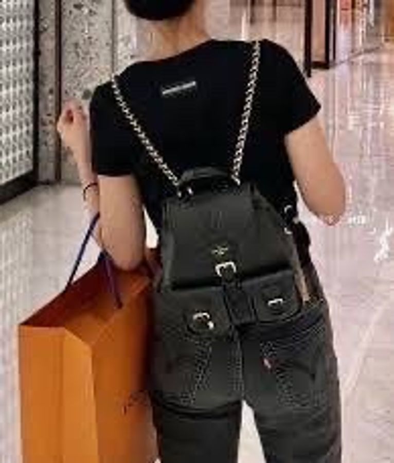 LV M47072 Backup 新款後背包黑色-4