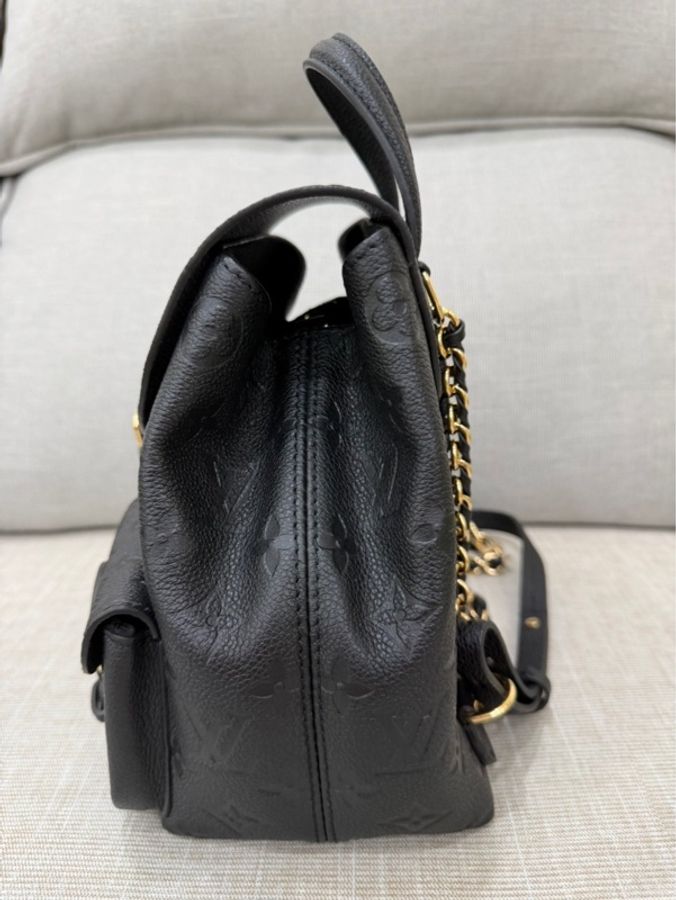 LV M47072 Backup 新款後背包黑色-8