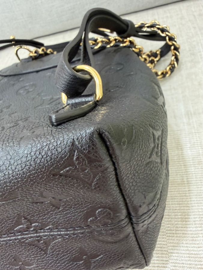 LV M47072 Backup 新款後背包黑色-11