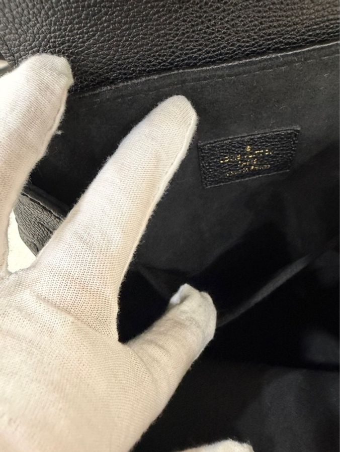 LV M47072 Backup 新款後背包黑色-29