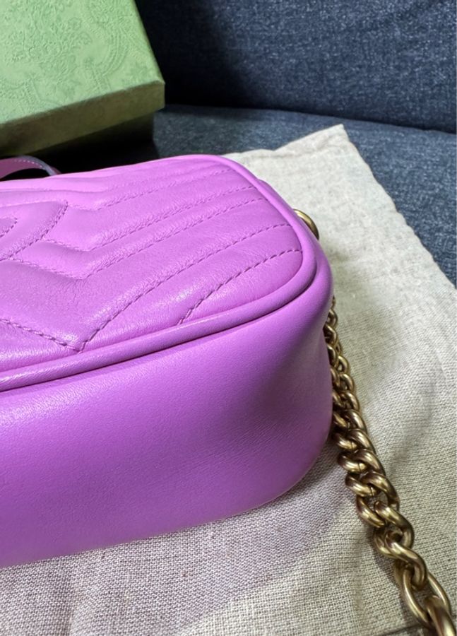 Gucci 專櫃正品 447632 馬卡龍紫 金釦 GG Marmont 中號 相機包斜背包 紫色 小方包-9