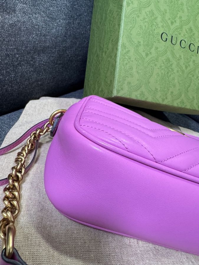 Gucci 專櫃正品 447632 馬卡龍紫 金釦 GG Marmont 中號 相機包斜背包 紫色 小方包-12