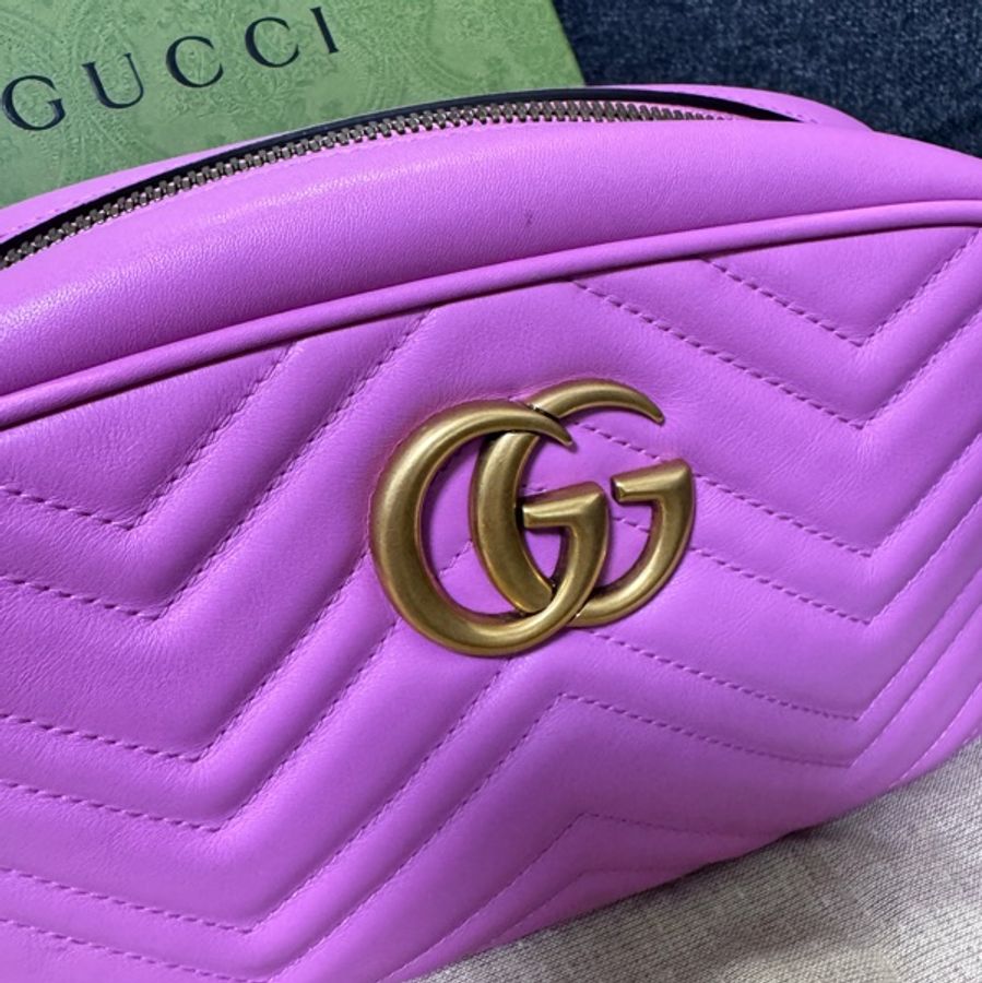Gucci 專櫃正品 447632 馬卡龍紫 金釦 GG Marmont 中號 相機包斜背包 紫色 小方包-20