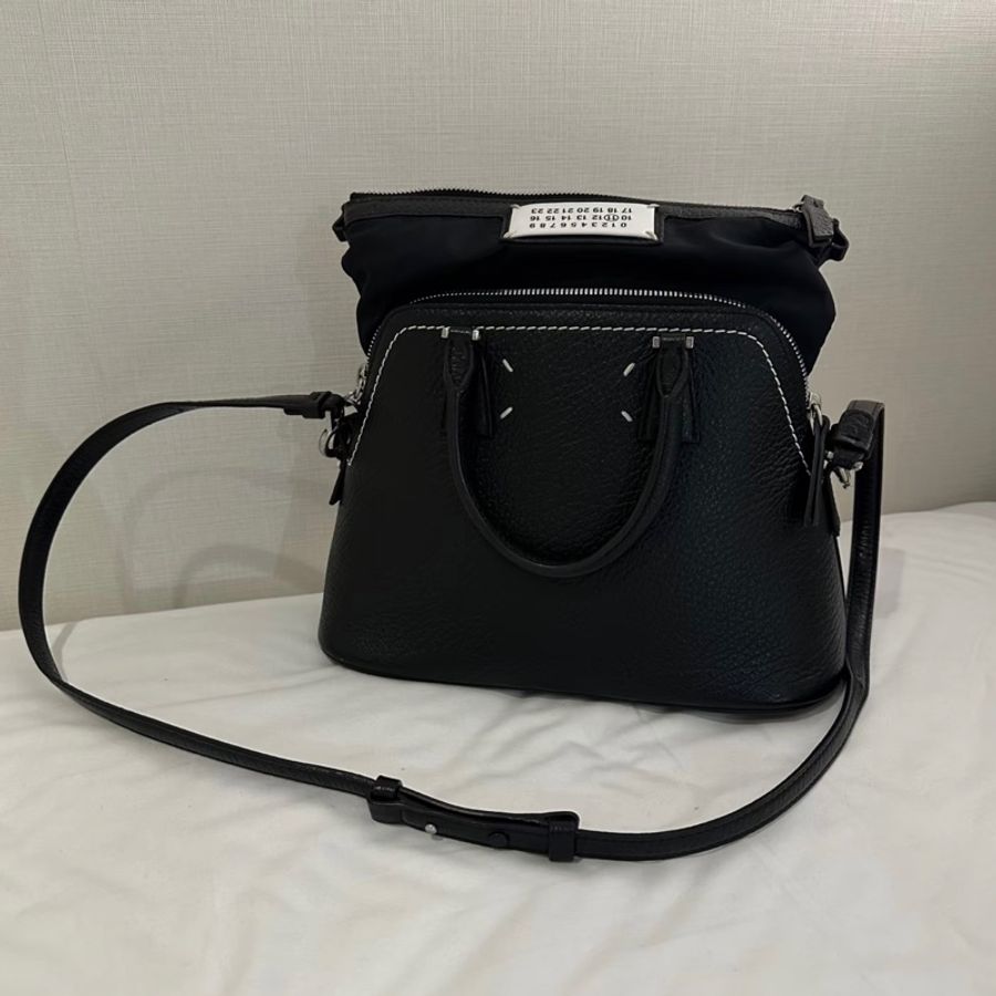 馬吉拉黑色 Maison Margiela 5Ac-0