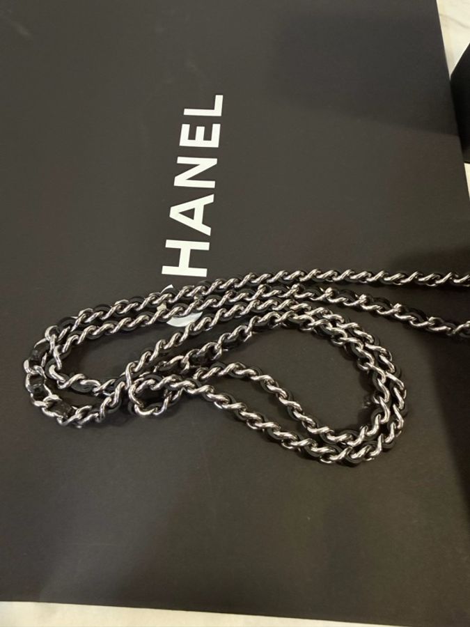 新款‼️Chanel 黑銀荔枝皮 WOC-19