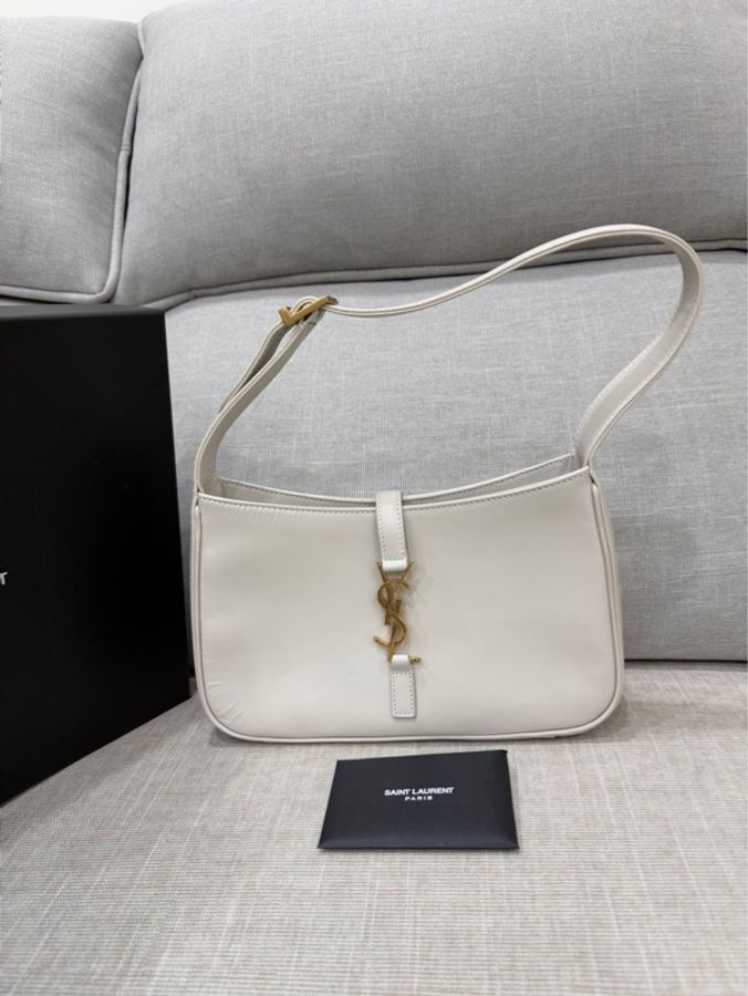 YSL Le 5 A 7 IN SMOOTH LEATHER hobo 腋下包 白色復古金扣-0