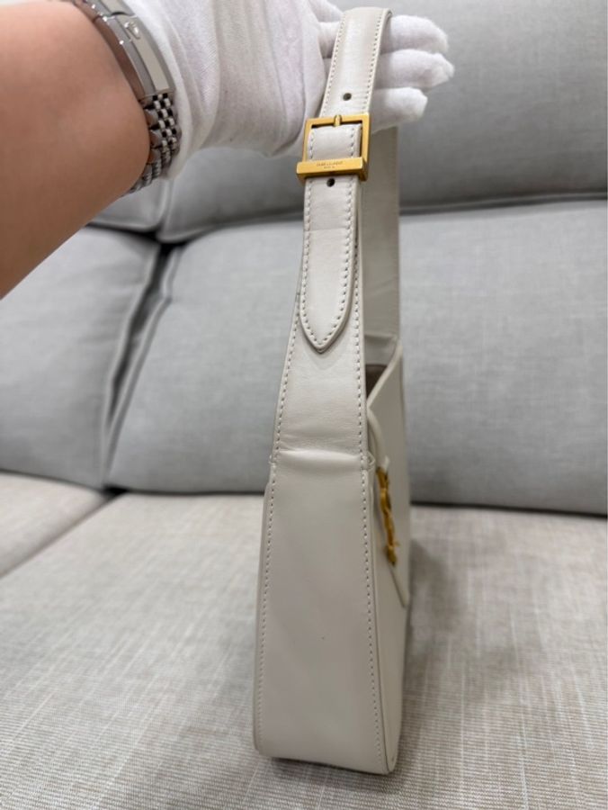 YSL Le 5 A 7 IN SMOOTH LEATHER hobo 腋下包 白色復古金扣-9