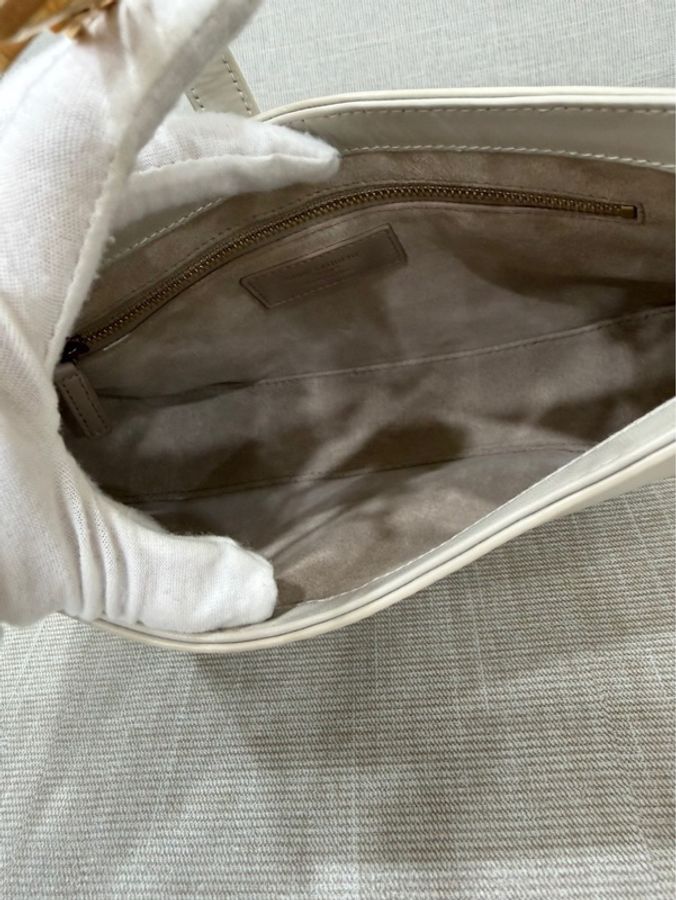 YSL Le 5 A 7 IN SMOOTH LEATHER hobo 腋下包 白色復古金扣-20