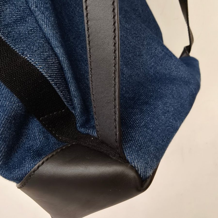 【8成新】㊣✨BALENCIAGA✨巴黎世家 牛仔 Balenciaga Explorer Backpack 丹寧 休閒 印字 後背包/二手包/二手精品/保證正品🌳二手樹屋🌳-28