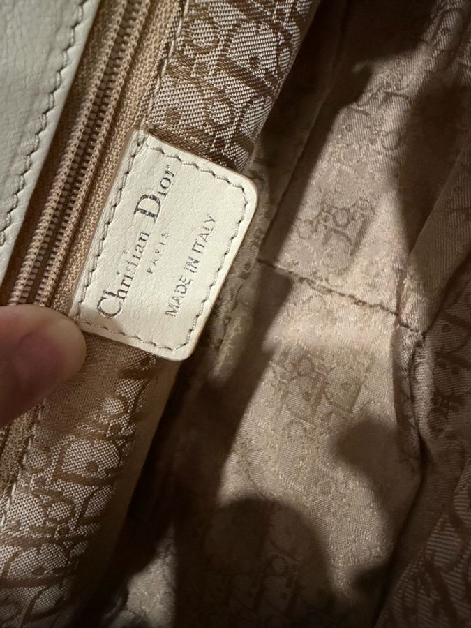 Dior 白色肩背包-29