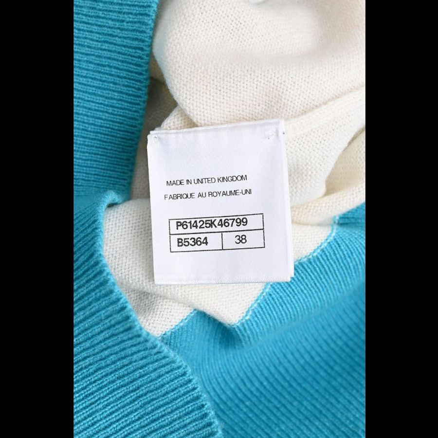 Chanel 19年沙滩系列蓝白滚边山羊绒针织V领套头毛衣外套-9