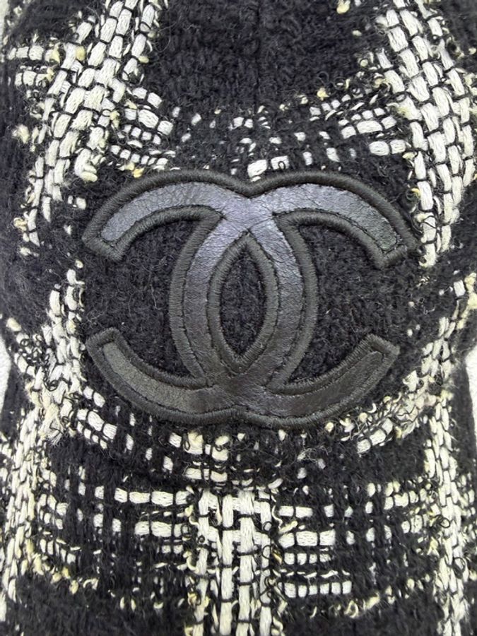 Chanel Tweed Cap-4