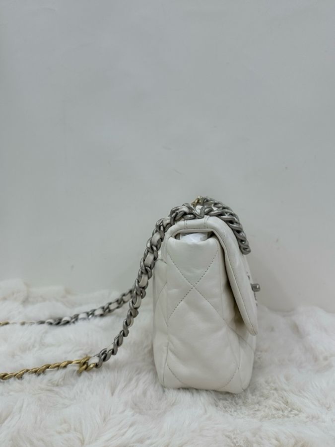 CHANEL香奈兒23A白色銀扣19bag 小號 晶片款-2