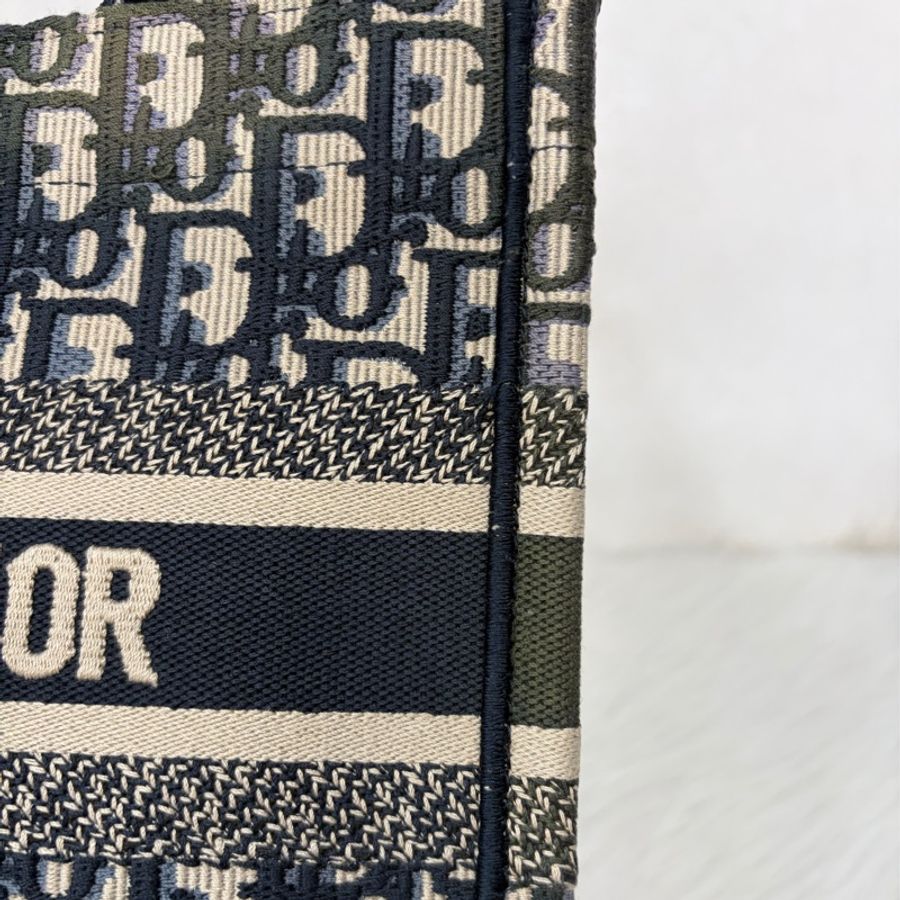 Dior M1265 深藍緹花布 Oblique 刺繡 Booktote手提包 托特包 小號-19