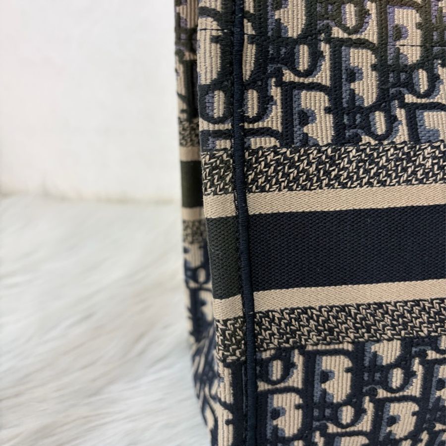 Dior M1265 深藍緹花布 Oblique 刺繡 Booktote手提包 托特包 小號-24