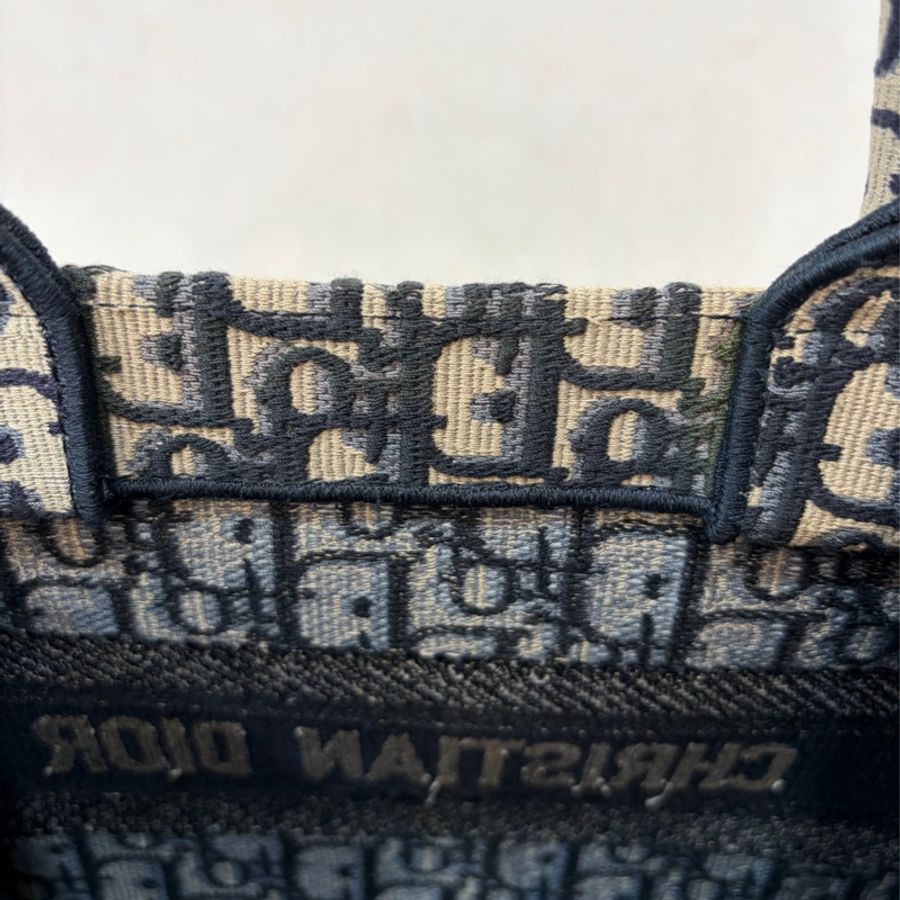 Dior M1265 深藍緹花布 Oblique 刺繡 Booktote手提包 托特包 小號-47