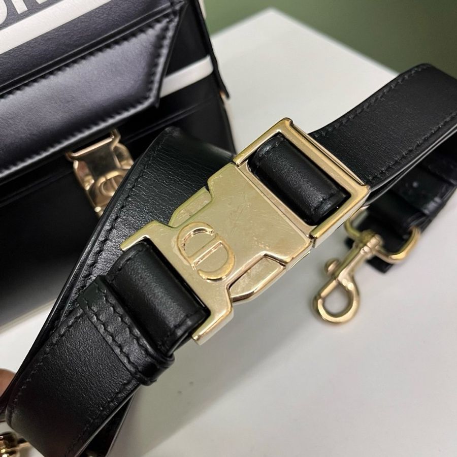 Dior迪奧雙扣camp郵差包-7