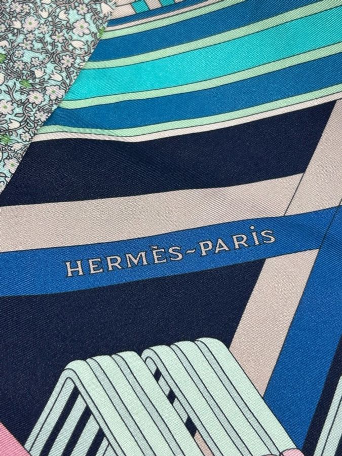 Hermes Maxi Twilly-4