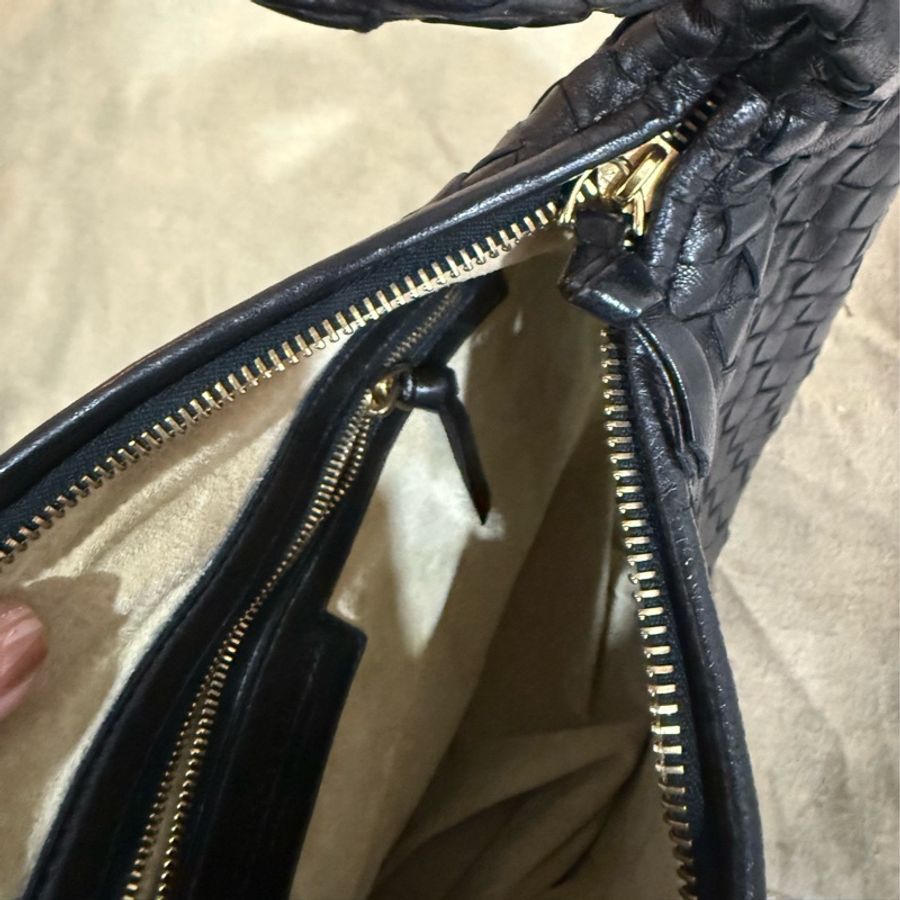 Bottega Veneta 編織和尚包-15