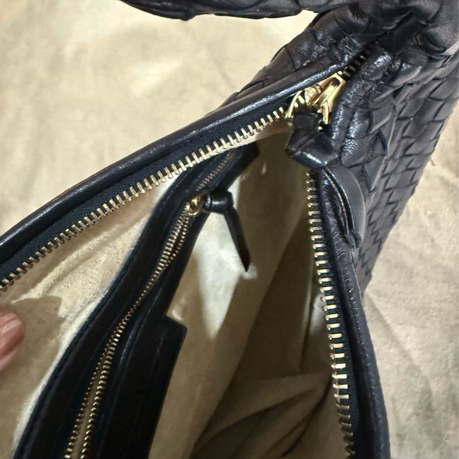 Bottega Veneta 編織和尚包-16