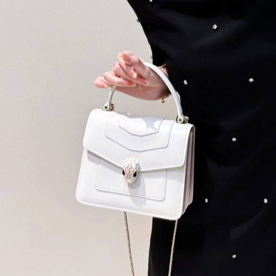 Bvlgari mye粉白蛇頭 牛皮 風琴包18*9*16cm 99新配件塵袋 肩帶 鏡子-1
